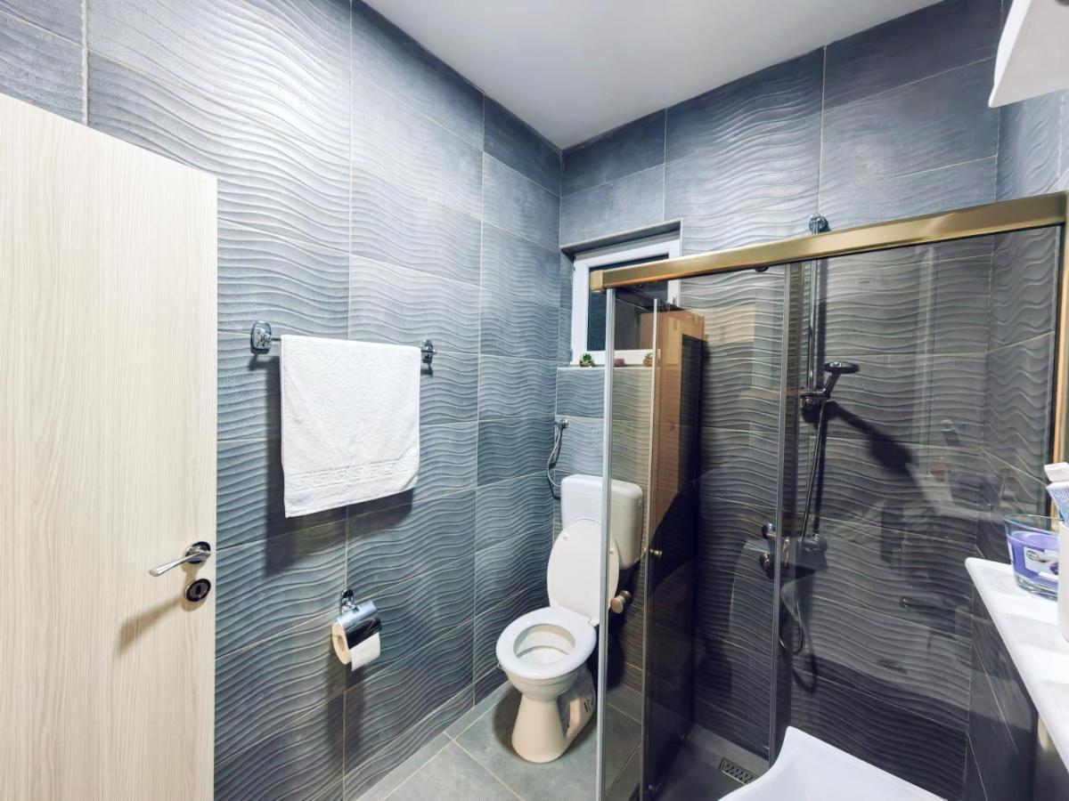 Mialex Apartments Dobra Voda Exteriör bild