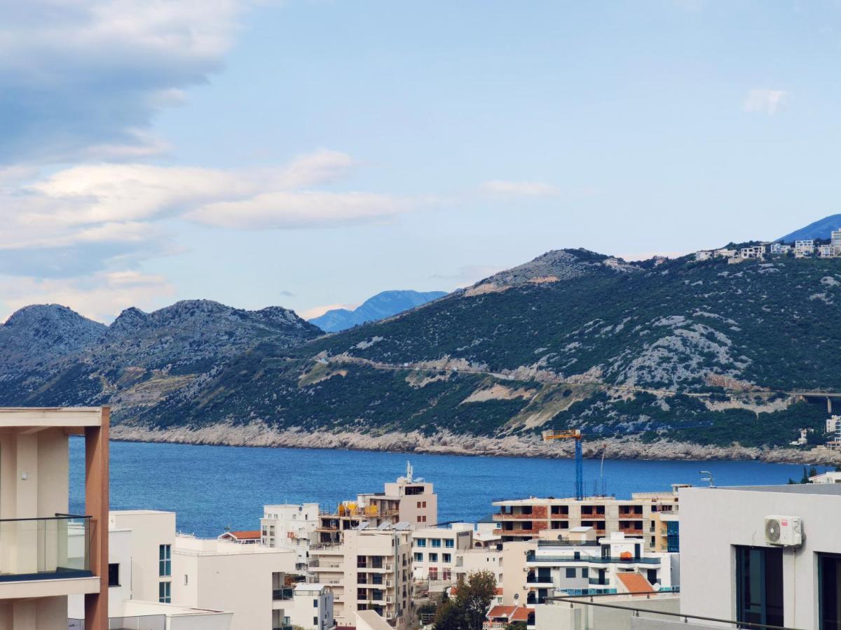 Mialex Apartments Dobra Voda Exteriör bild